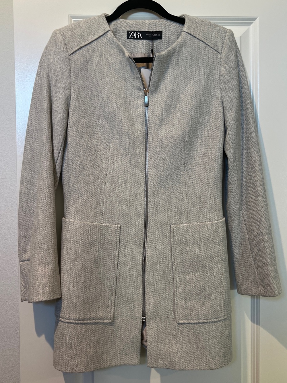 Zara Light Gray Longline Coat Women’s Zip Front Minimalist Midi Jacket Size Med - Picture 2 of 5